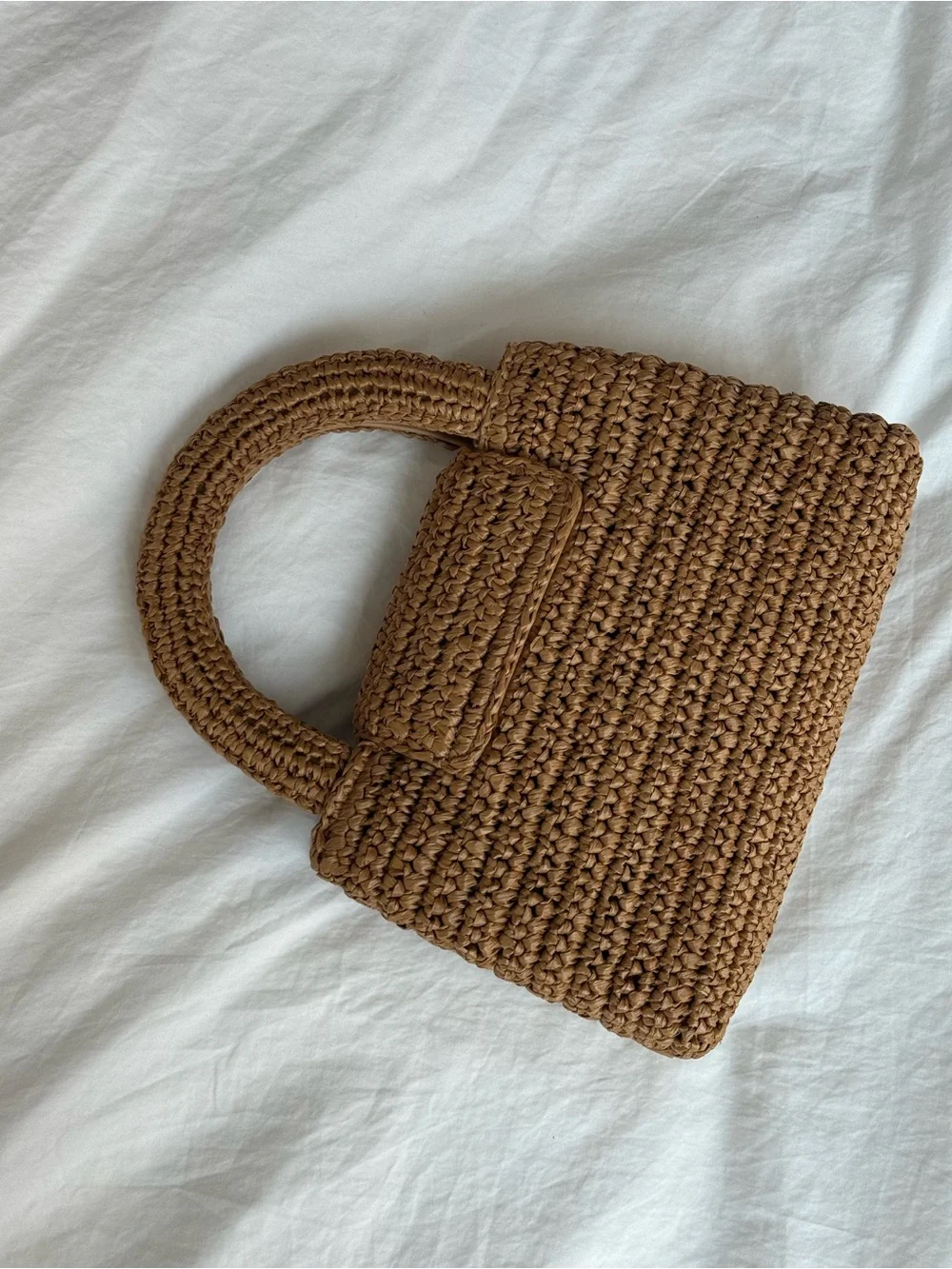 CHANEL Kelly raffia top-handle bag